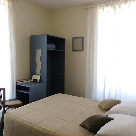 Hotel Kan Avel Saint-Lunaire Exteriör bild